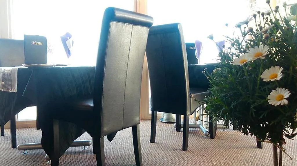 Crystals On The Prom Hotel Blackpool Guest house